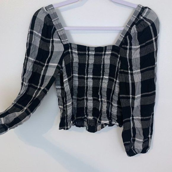 [SOLD] American Eagle Plaid Crop Top - Picture 7 of 7